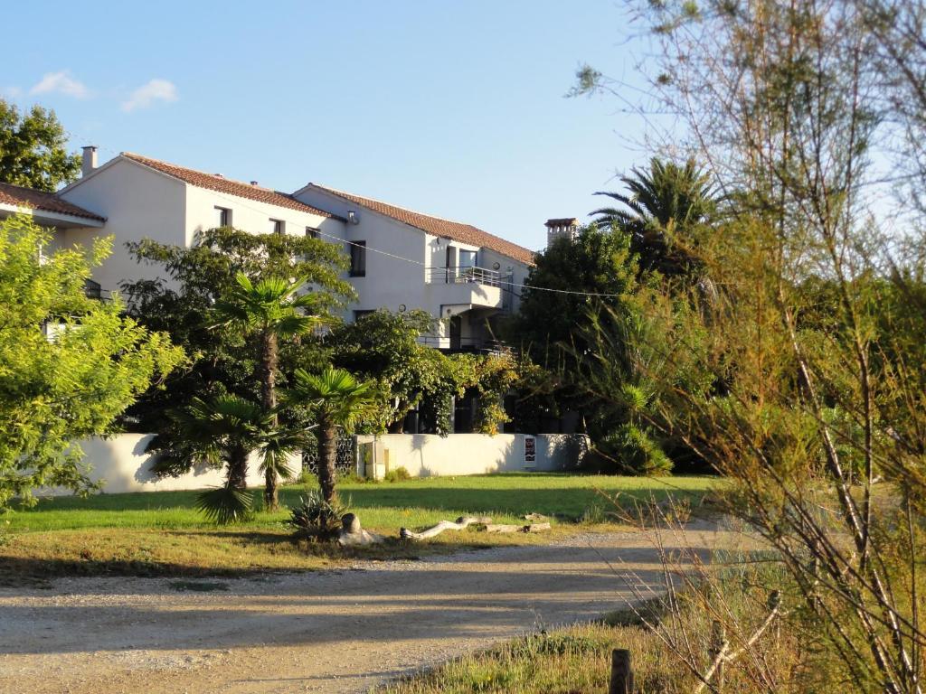 Hotel Canal Aigues Mortes Dış mekan fotoğraf